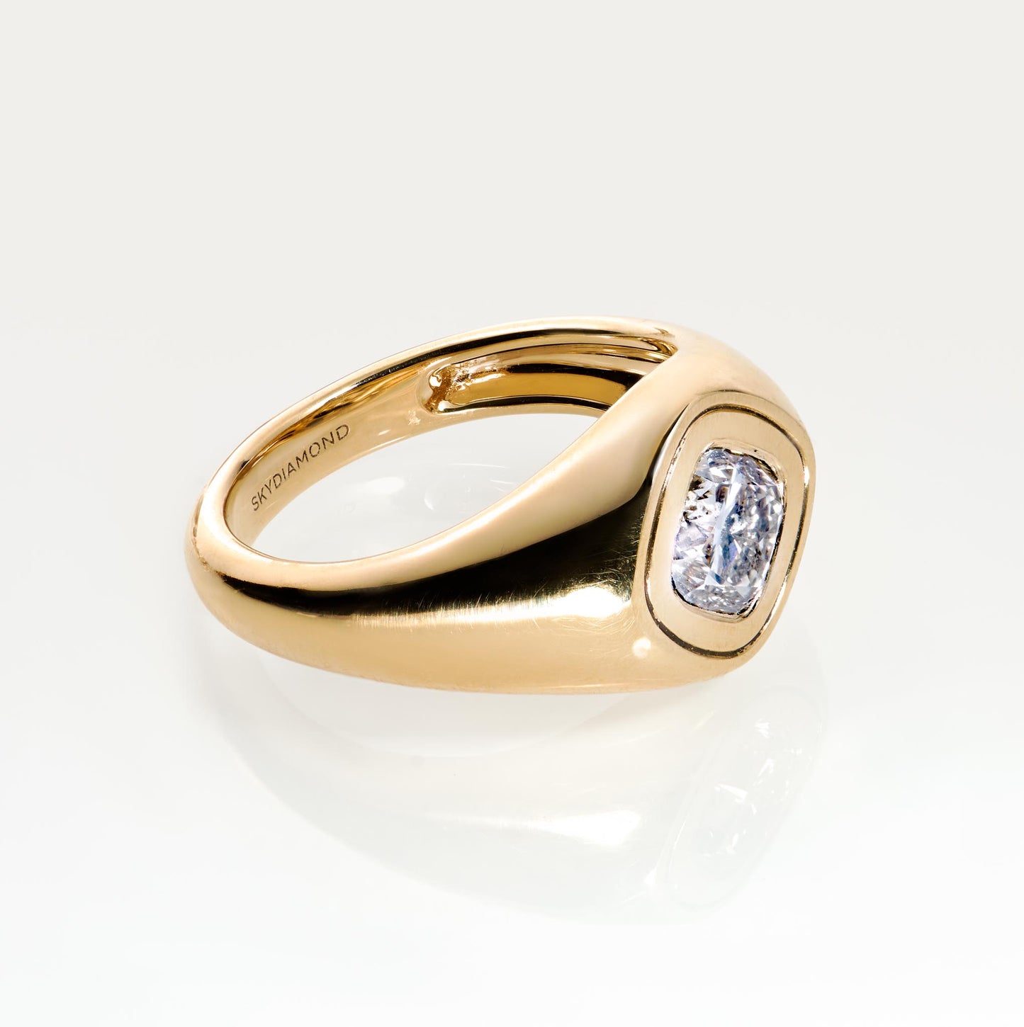 Silver Cushion Cut 1.01ct Sky Signet Ring in 18ct Yellow Gold