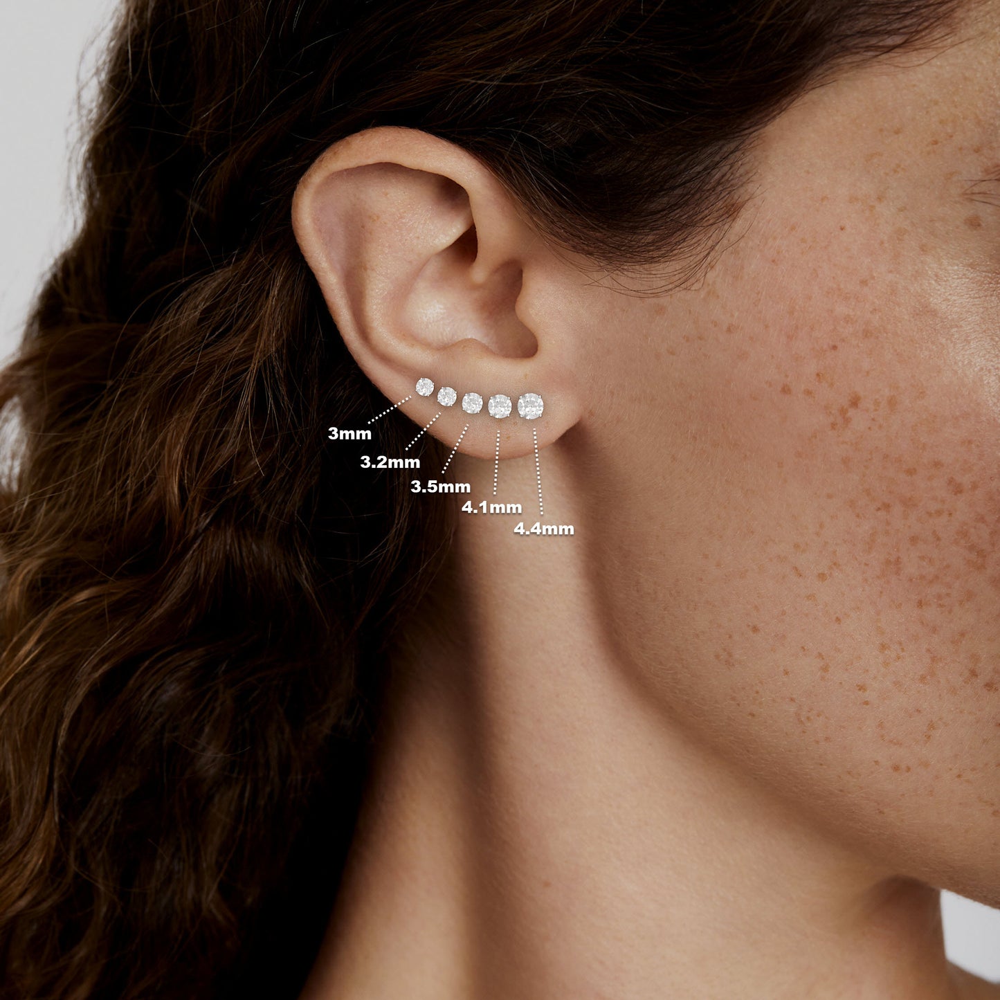 Rae Round 1.50cts FVVS1 Studs in 18ct Yellow Gold