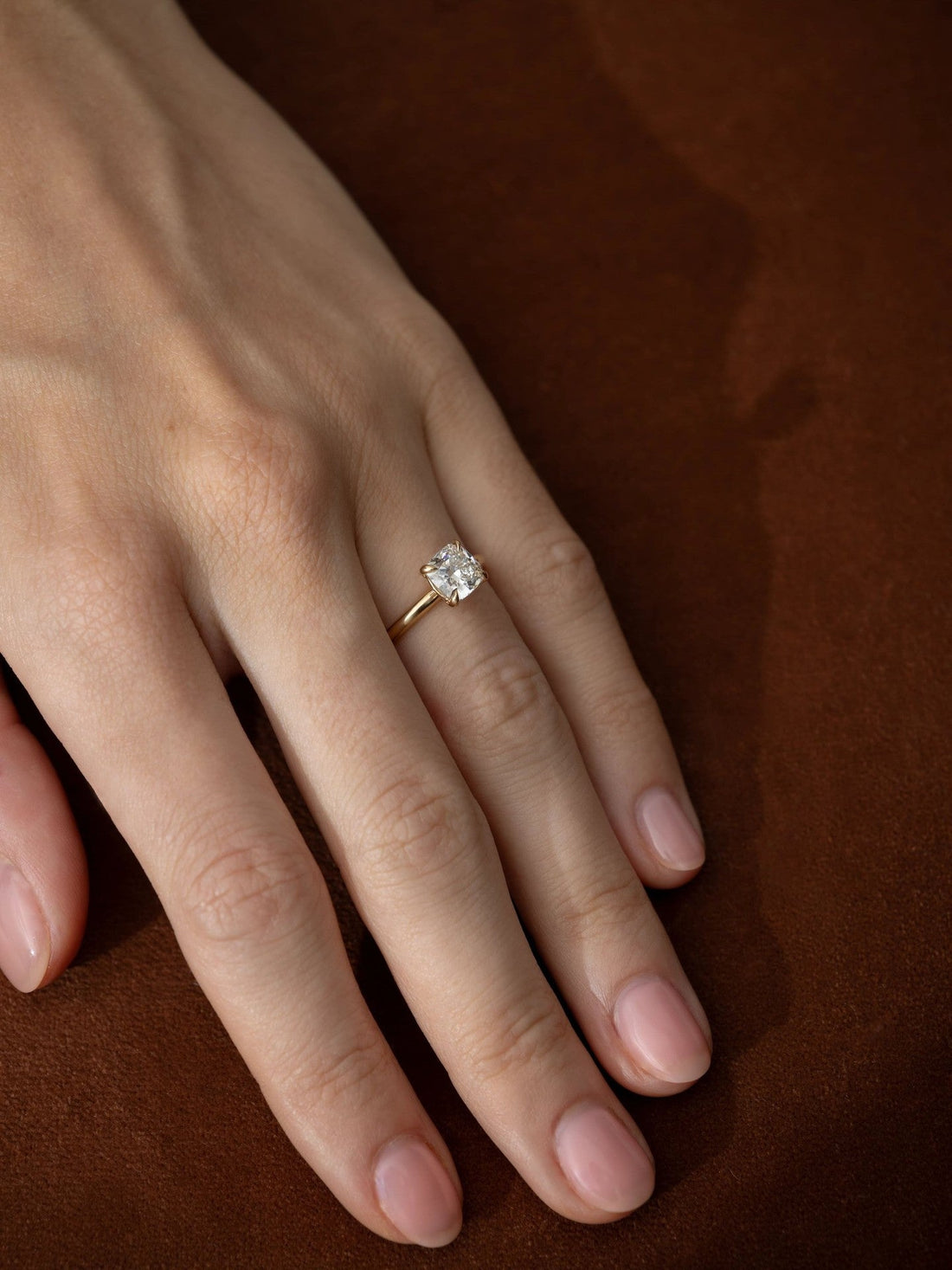 How to Choose an Ethical Lab-Grown Engagement Ring with Skydiamond