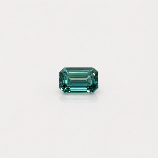 0.57ct Teal Emerald Skydiamond