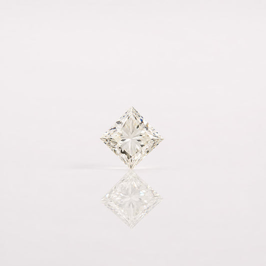 0.51ct White Princess Skydiamond
