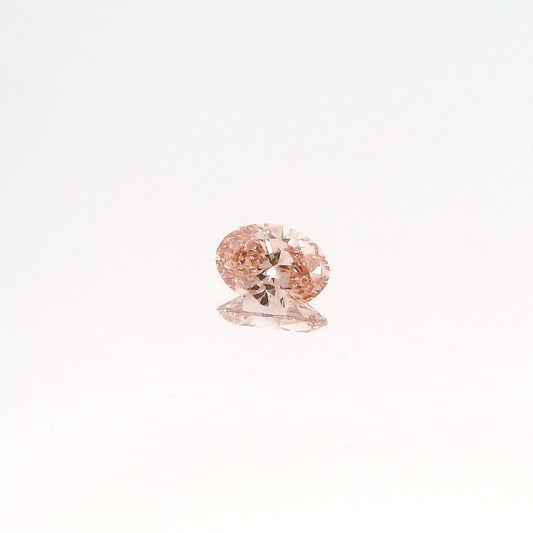 0.73 Carat Pink VVS2 Oval Diamond
