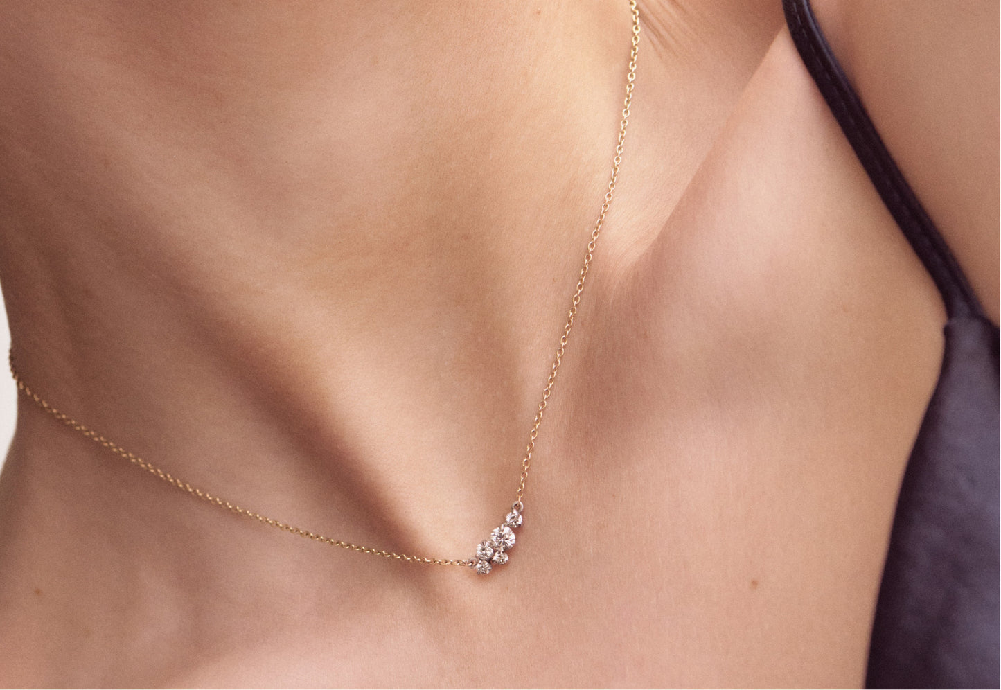 Solaris Cluster Necklace in Platinum