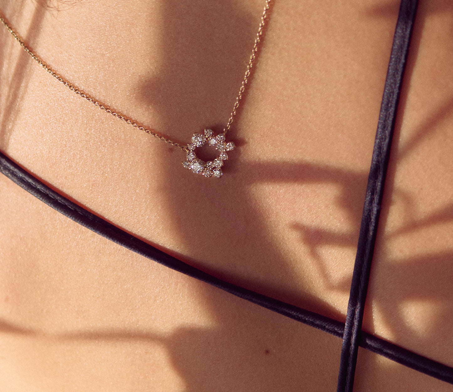 Solaris Halo Necklace in 14ct Yellow Gold