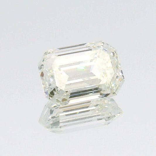 2.01 Carat G-VVS1 Emerald Skydiamond