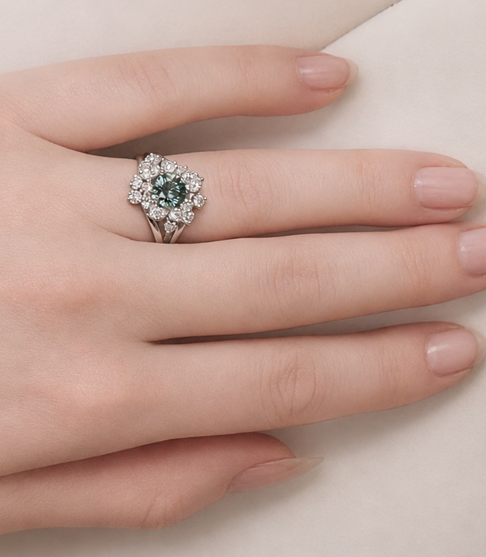 Solaris Eclipse Teal Ring in Platinum