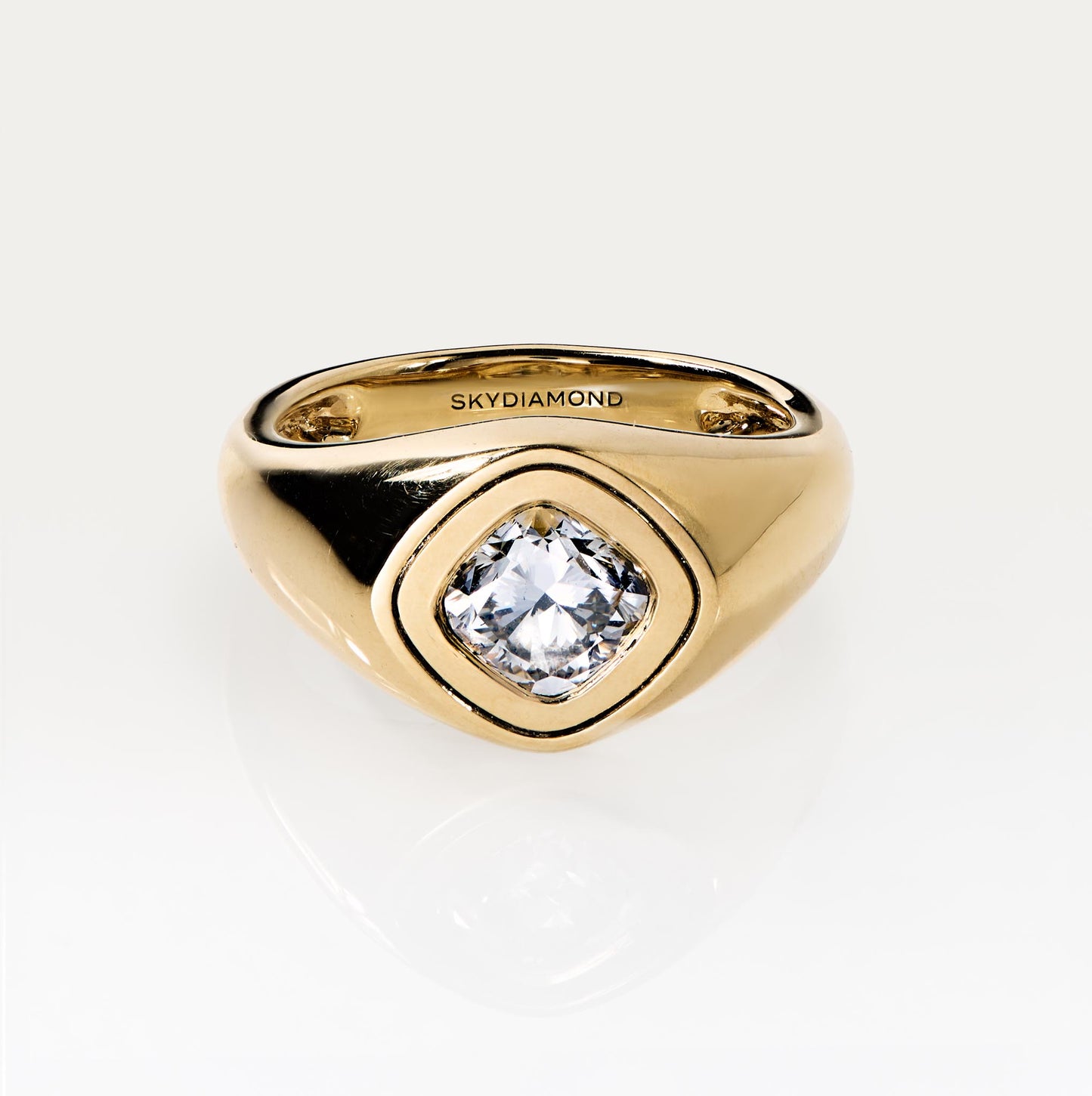 Silver Cushion Cut 1.01ct Sky Signet Ring in 18ct Yellow Gold
