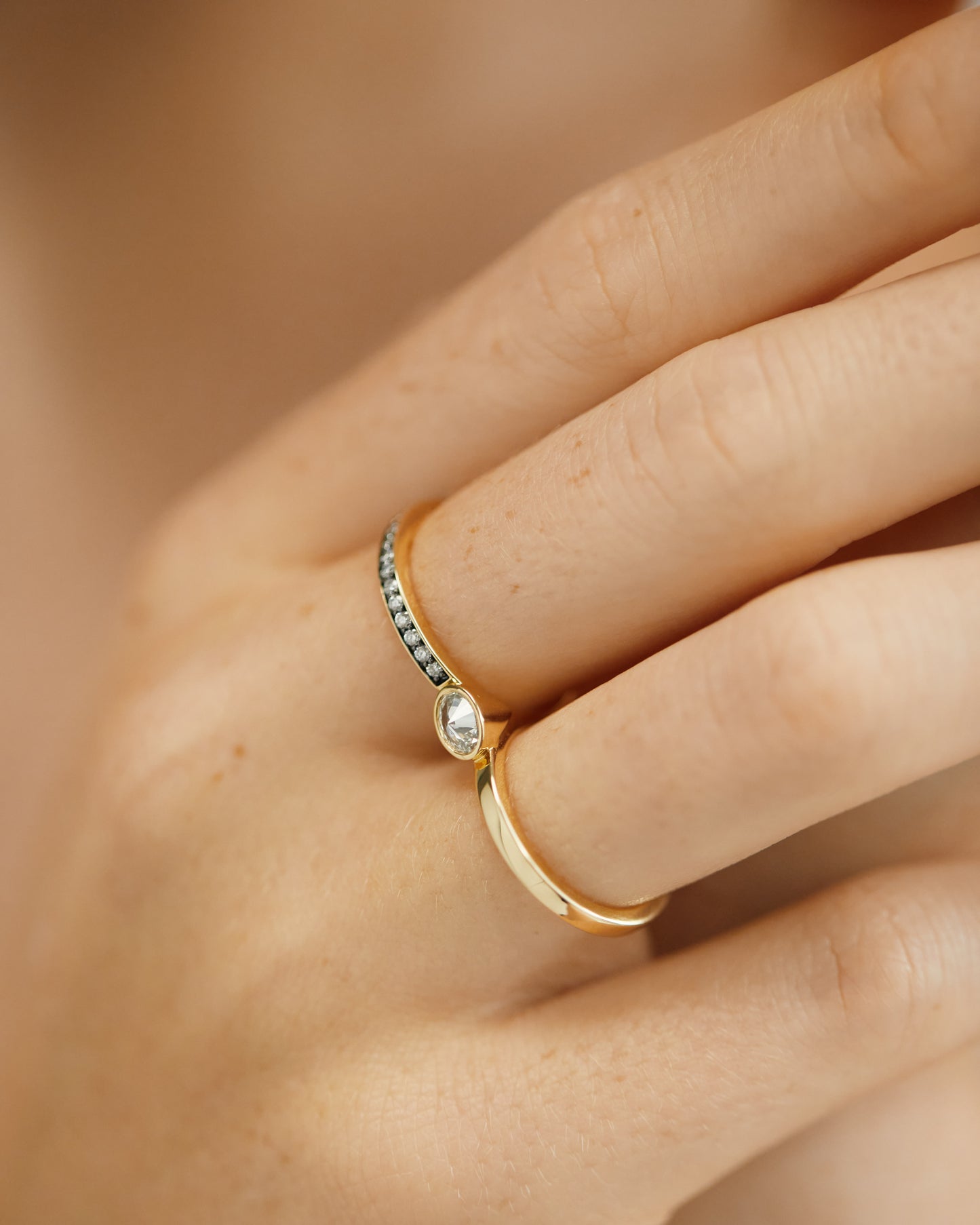 Double Love 0.75ct Oval Ring in 14ct Yellow Gold