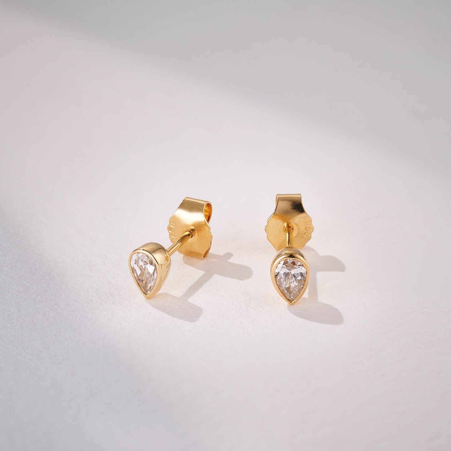 Pear Cut Modern 0.42ct Studs in 14ct Yellow Gold