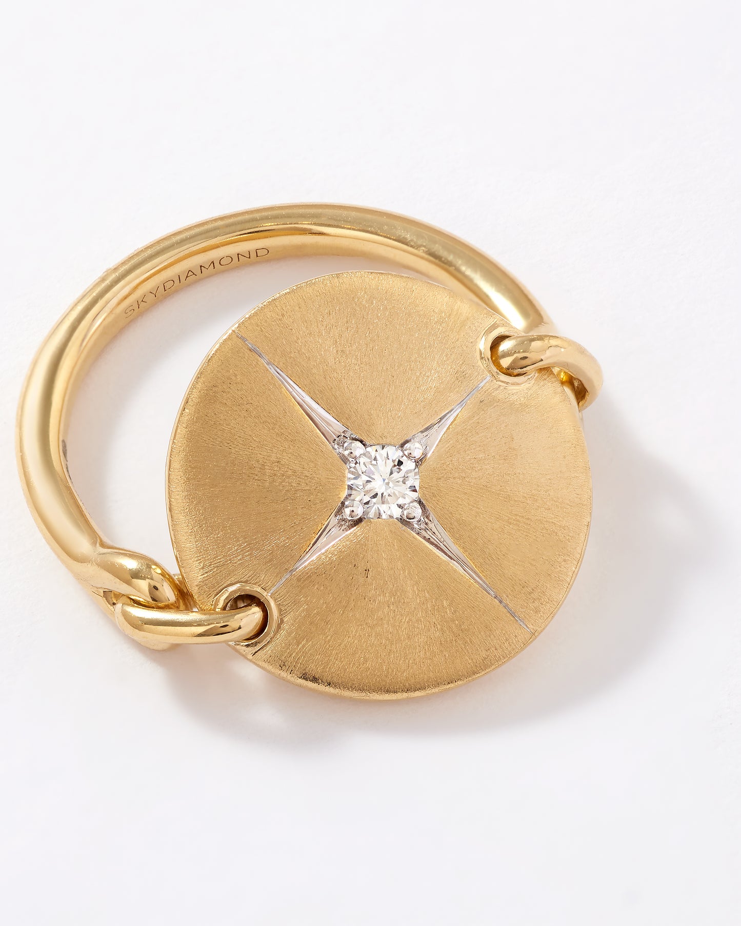 Elemental 0.048ct Wind Ring in 14ct yellow gold