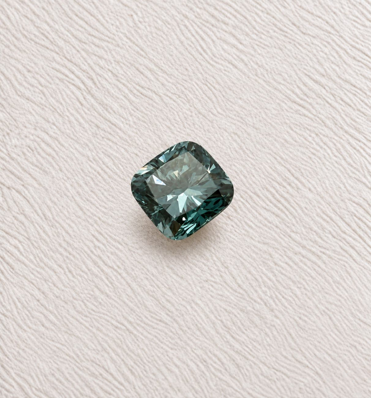 0.67ct Mid Teal Cushion VS1 SkyDiamond