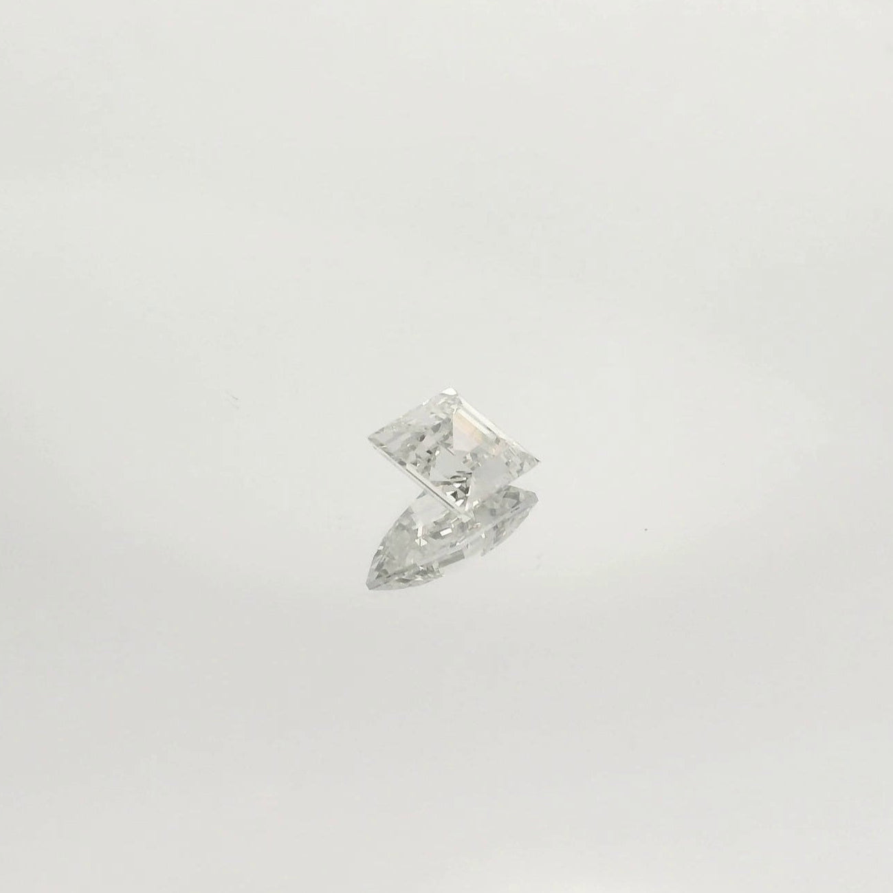 1.02 Carat Volt I Skydiamond
