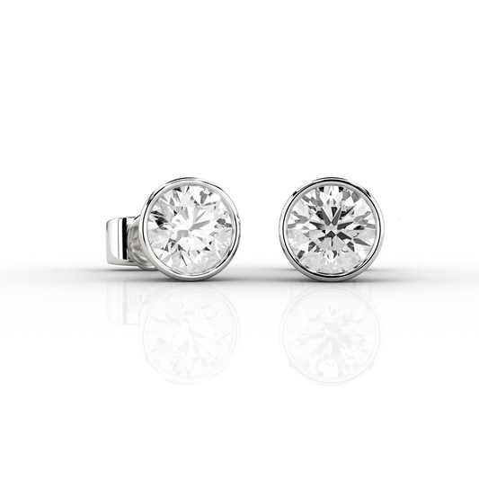 Modern 2.0.4ct Pair Studs in 18ct White Gold