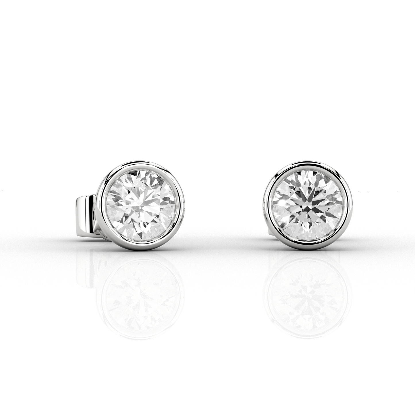 Nacelle Bezel 0.5ct Stud Earrings in Platinum