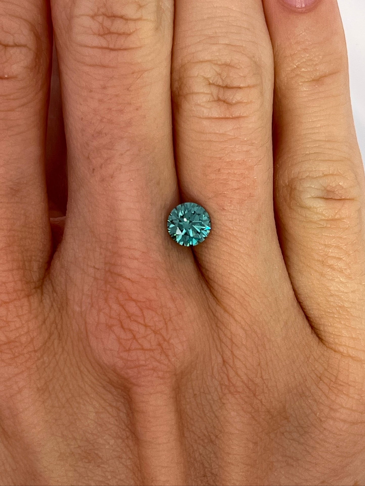 1.02 Carat Teal Round Skydiamond