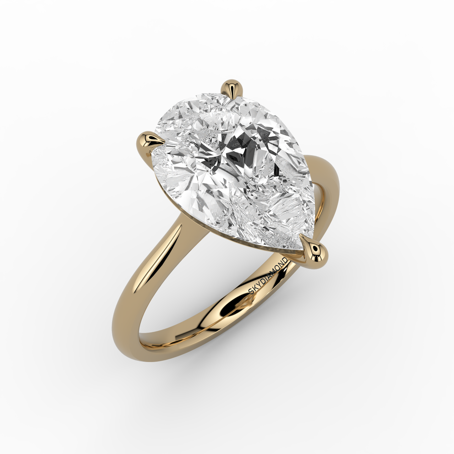 Luna Classic 2.71ct Pear Solitaire Engagement ring in 18ct Yellow Gold