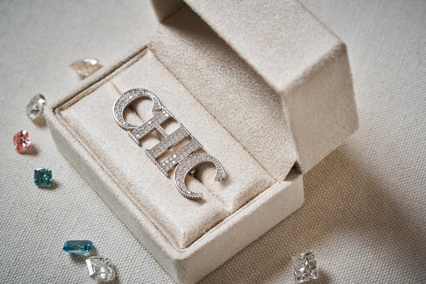 CHIC x SKYDIAMOND Brooch